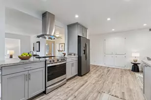 885 Tara Hills Dr, Pinole, CA 94564 - Photo 15