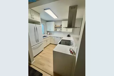 1037 Via Bonita, Alameda, CA 94502 - Photo 3