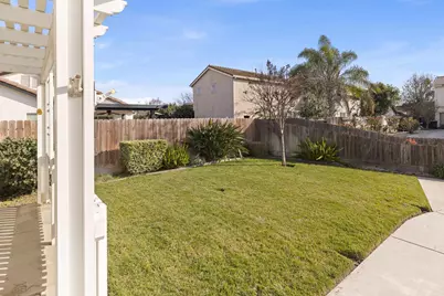 2237 Clock Tower Ct, Riverbank, CA 95367 - Photo 39