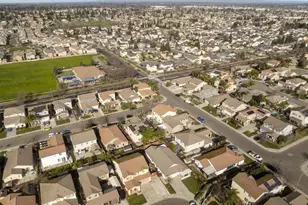 2237 Clock Tower Ct, Riverbank, CA 95367 - Photo 51