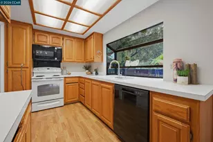 1520 Candelero Dr, Walnut Creek, CA 94598 - Photo 9