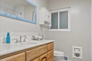 35415 Blackburn Dr, Newark, CA 94560 - Photo 19