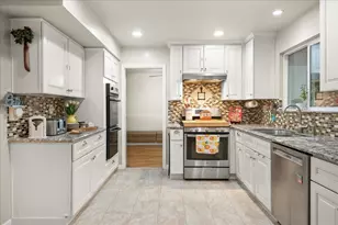 35415 Blackburn Dr, Newark, CA 94560 - Photo 5