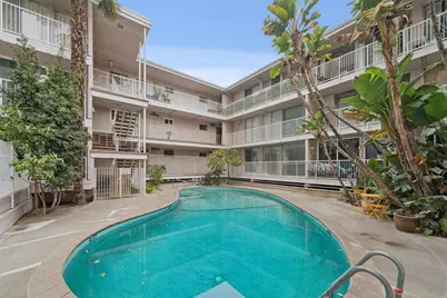 1425 Lakeside Dr #201, Oakland, CA 94612 - Photo 25