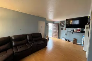 6241 Bromley Ave, Oakland, CA 94621 - Photo 3