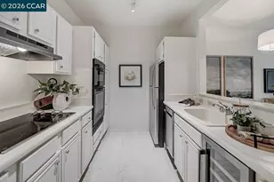 1860 Tice Creek Dr, Walnut Creek, CA 94595 - Photo 1