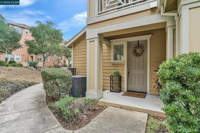 6078 Old Quarry Loop, Oakland, CA 94605 - Photo 3