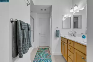 6078 Old Quarry Loop, Oakland, CA 94605 - Photo 23