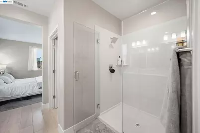 1605 Radiance Ln, Modesto, CA 95356 - Photo 19