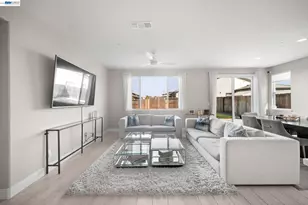 1605 Radiance Ln, Modesto, CA 95356 - Photo 3