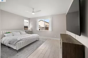 1605 Radiance Ln, Modesto, CA 95356 - Photo 17