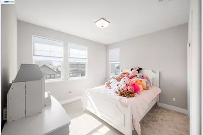 1605 Radiance Ln, Modesto, CA 95356 - Photo 25