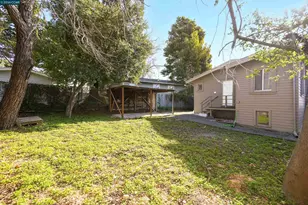 2596 MacArthur Blvd, Oakland, CA 94602 - Photo 39