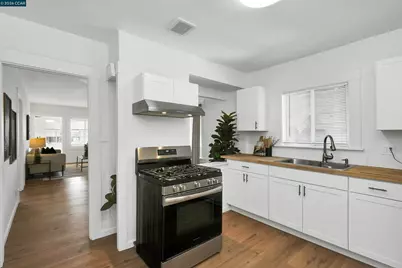 2596 Macarthur Blvd, Oakland, CA 94602 - Photo 19