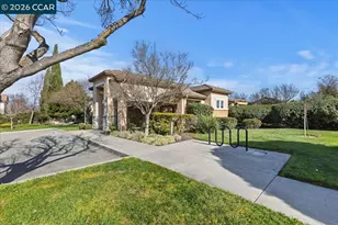 4871 Redwood Ave, Dublin, CA 94568 - Photo 39