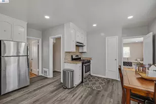 5707 Carberry Ave, Oakland, CA 94609 - Photo 13