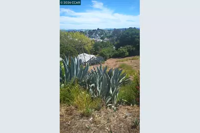 Hitchborn, Vallejo, CA 94590 - Photo 1