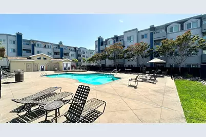 6400 Christie Avenue #3202, Emeryville, CA 94608 - Photo 29