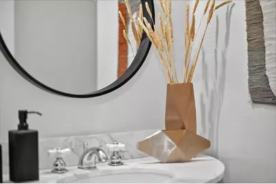 97 Clarewood Ln, Oakland, CA 94618 - Photo 39