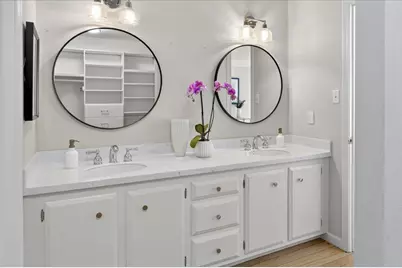 97 Clarewood Ln, Oakland, CA 94618 - Photo 37