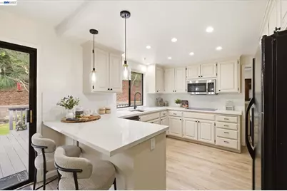28 Harrington Rd, Moraga, CA 94556 - Photo 25