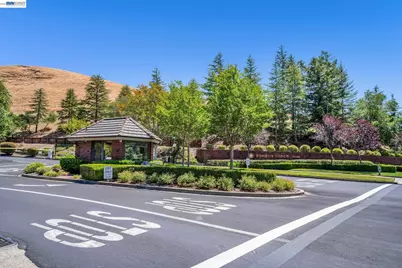 28 Harrington Rd, Moraga, CA 94556 - Photo 65