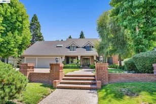 28 Harrington Rd, Moraga, CA 94556 - Photo 1