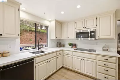 28 Harrington Rd, Moraga, CA 94556 - Photo 27