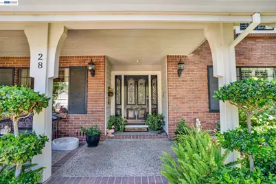 28 Harrington Rd, Moraga, CA 94556 - Photo 5