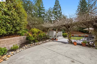 28 Harrington Rd, Moraga, CA 94556 - Photo 49