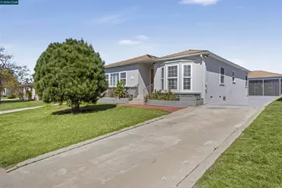 6727 87th Pl, Los Angeles, CA 90045 - Photo 1