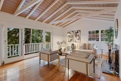 5922 Bruns Ct, Oakland, CA 94611 - Photo 5