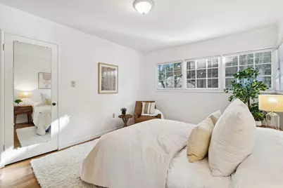 5922 Bruns Ct, Oakland, CA 94611 - Photo 43