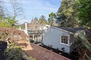 5922 Bruns Ct, Oakland, CA 94611 - Photo 13