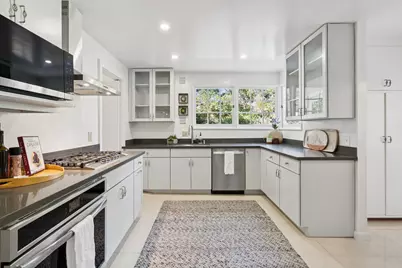 5922 Bruns Ct, Oakland, CA 94611 - Photo 23