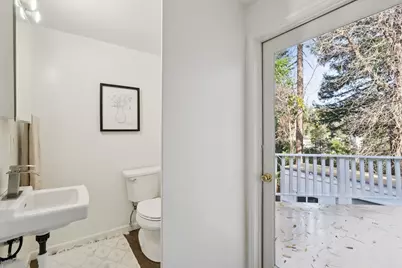 5922 Bruns Ct, Oakland, CA 94611 - Photo 39