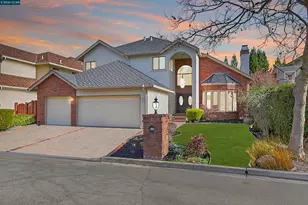 704 Blue Spruce Dr, Danville, CA 94506 - Photo 1