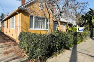 614 28th St, Sacramento, CA 95816 - Photo 3