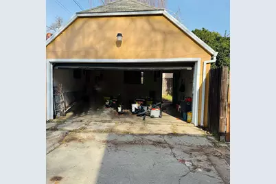 614 28th St, Sacramento, CA 95816 - Photo 35