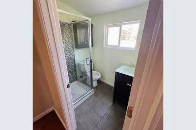 614 28th St, Sacramento, CA 95816 - Photo 23