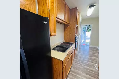 614 28th St, Sacramento, CA 95816 - Photo 17