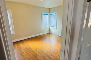 614 28th St, Sacramento, CA 95816 - Photo 11