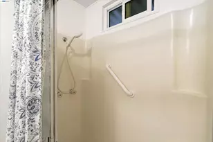 3263 Vineyard Ave, Pleasanton, CA 94566 - Photo 19