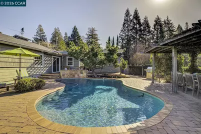 1375 El Curtola Blvd, Lafayette, CA 94549 - Photo 37
