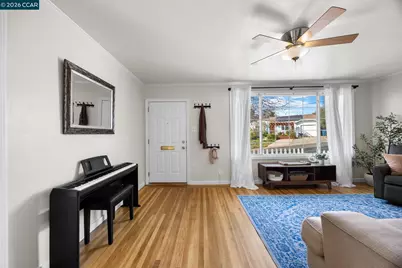 59 La Cruz Ave, Benicia, CA 94510 - Photo 9