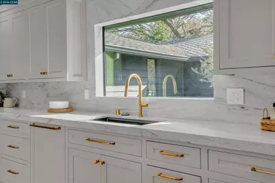 1369 Milton Ave, Walnut Creek, CA 94596 - Photo 13