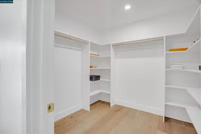 1369 Milton Ave, Walnut Creek, CA 94596 - Photo 29