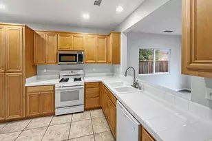 4455 Meadow Valley Cir, Fairfield, CA 94534 - Photo 9