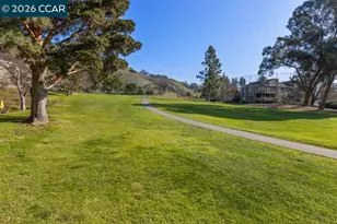 3136 Rossmoor Pkwy, Walnut Creek, CA 94595 - Photo 31