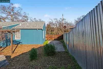 691 Rincon Rd, El Sobrante, CA 94803 - Photo 27